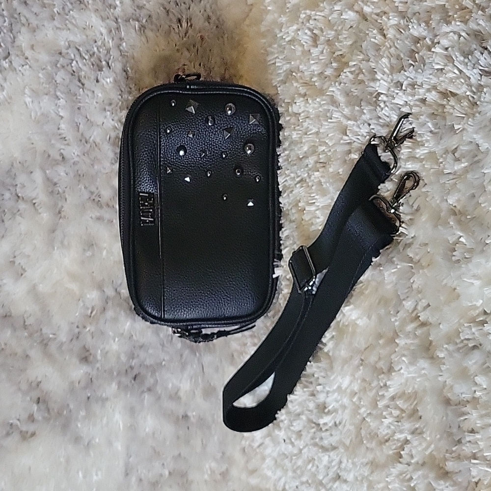 RADREV - Studsy Crossbody